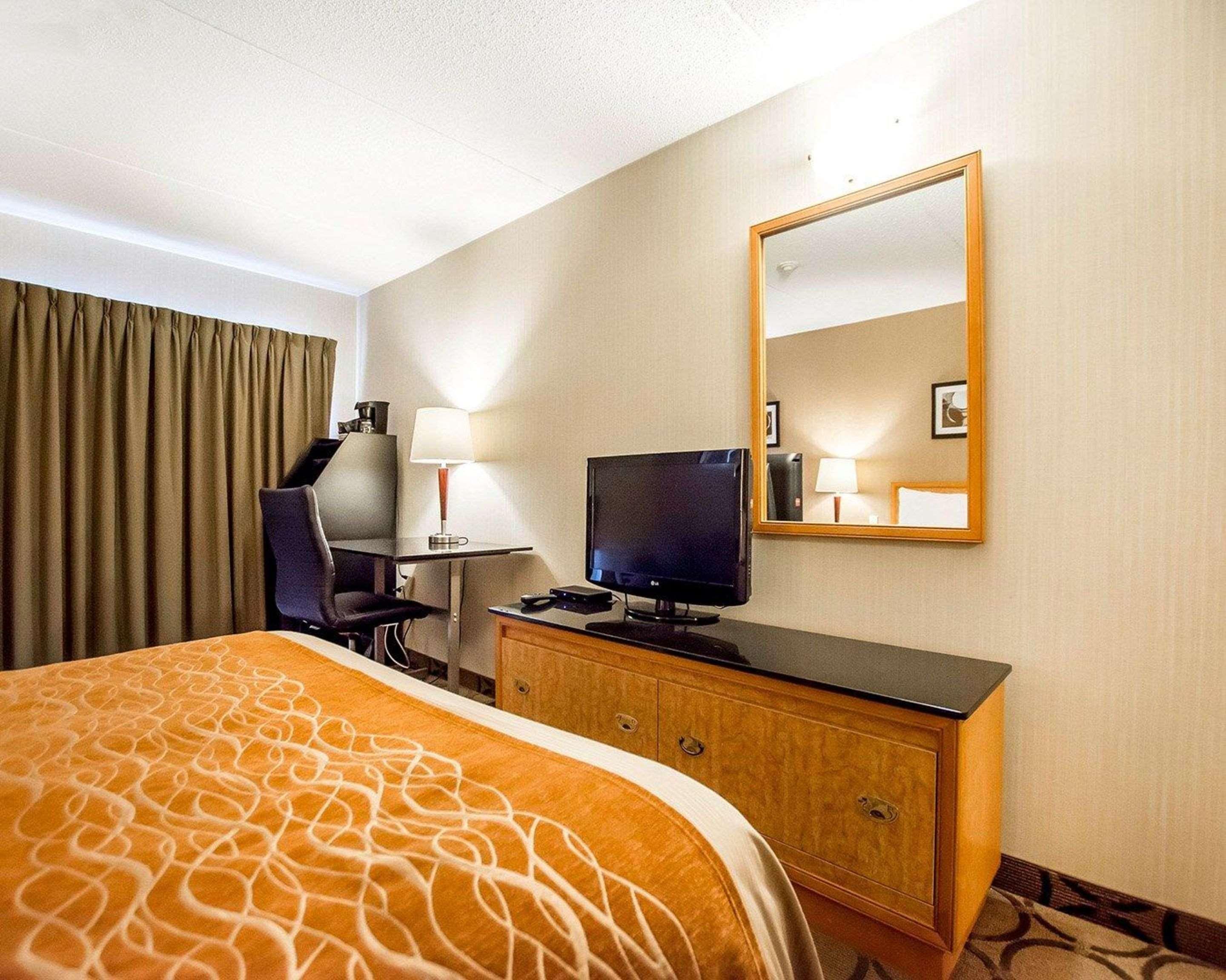 Comfort Inn Kirkland Lake Extérieur photo